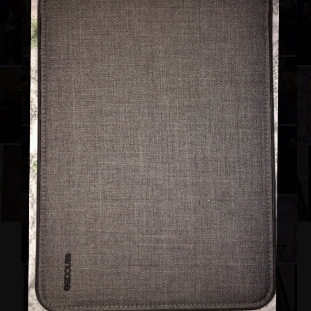 Incase Gray ICON Sleeve for iPad Pro 12.9”